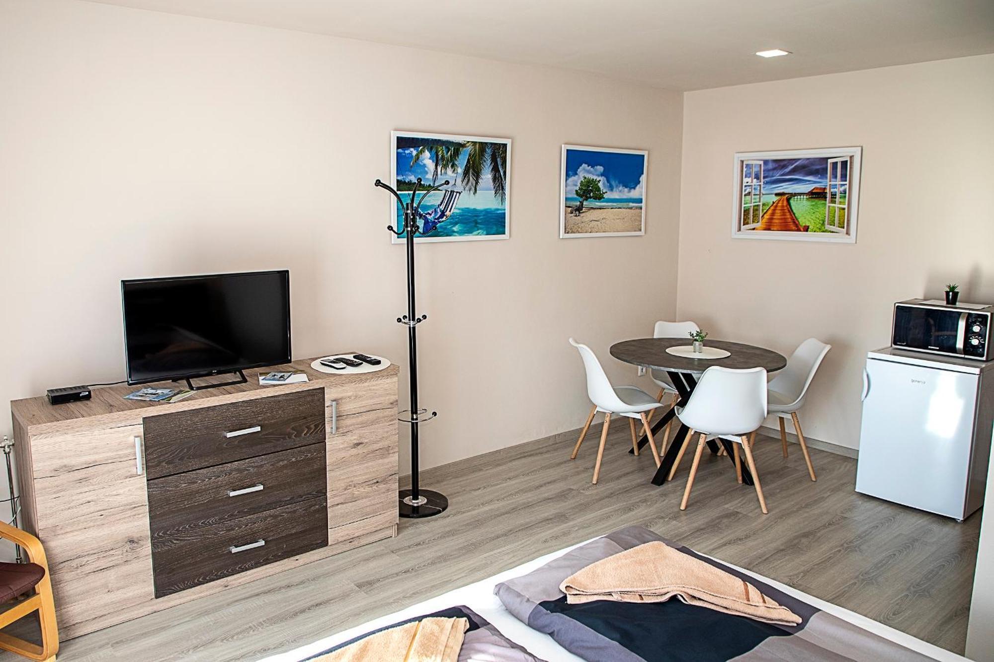 Lux Apartman Buek エクステリア 写真