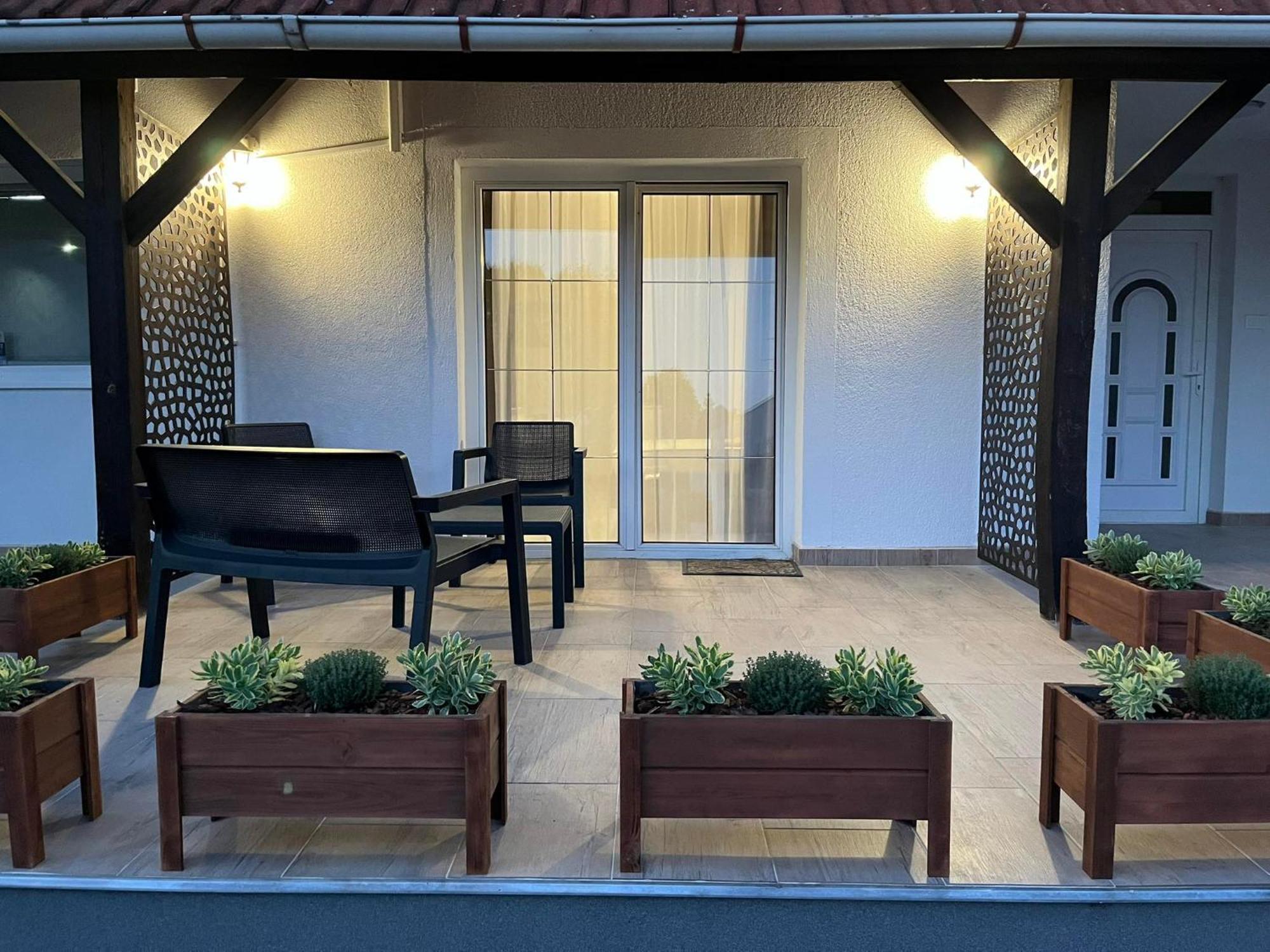 Lux Apartman Buek エクステリア 写真